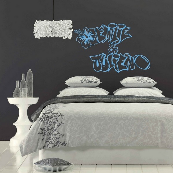 Exemple de stickers muraux: Emilie et Julien Graffiti